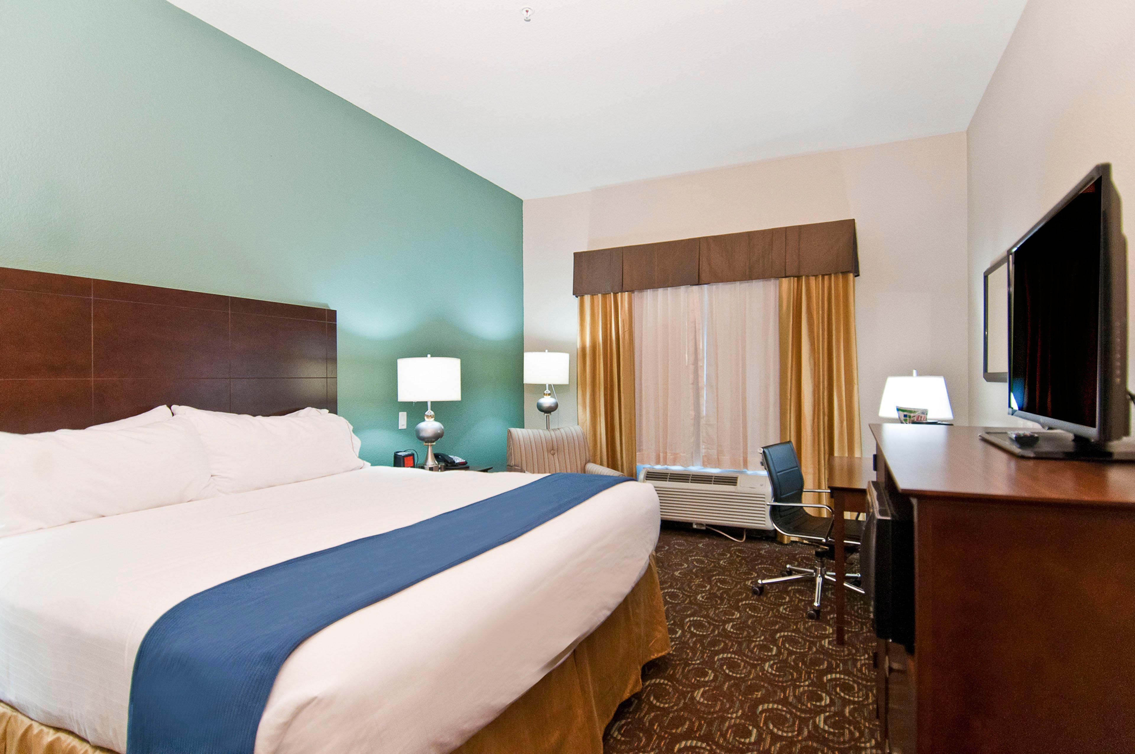 Holiday Inn Express & Suites San Antonio Frost Bank Center By Ihg Екстериор снимка