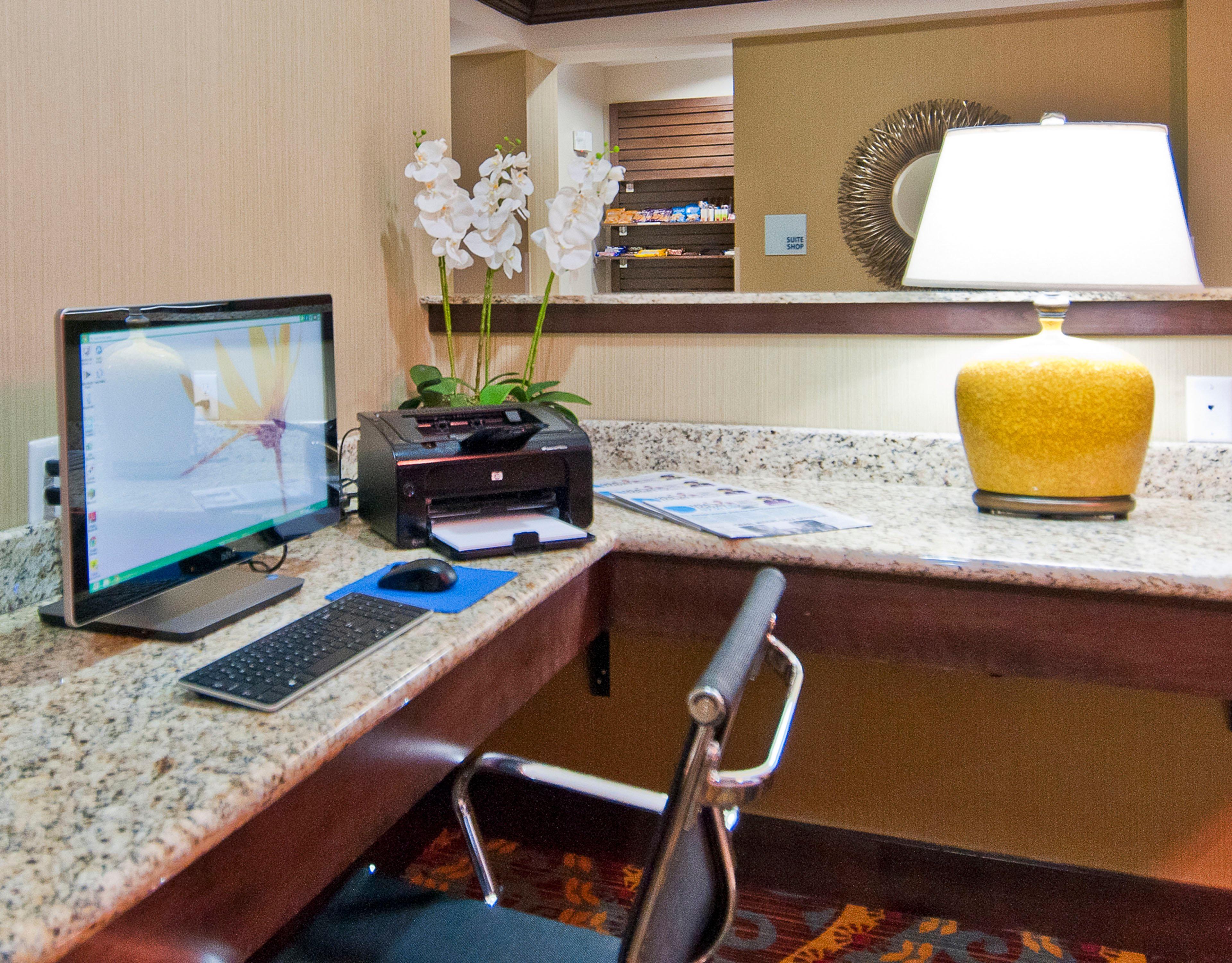 Holiday Inn Express & Suites San Antonio Frost Bank Center By Ihg Екстериор снимка